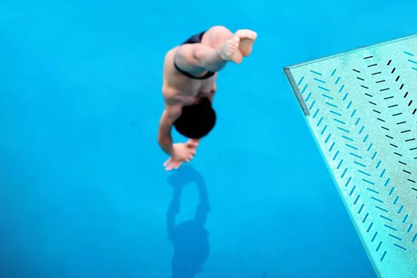 江门体育中心游泳馆跳水池 江门体育中心游泳馆跳水池